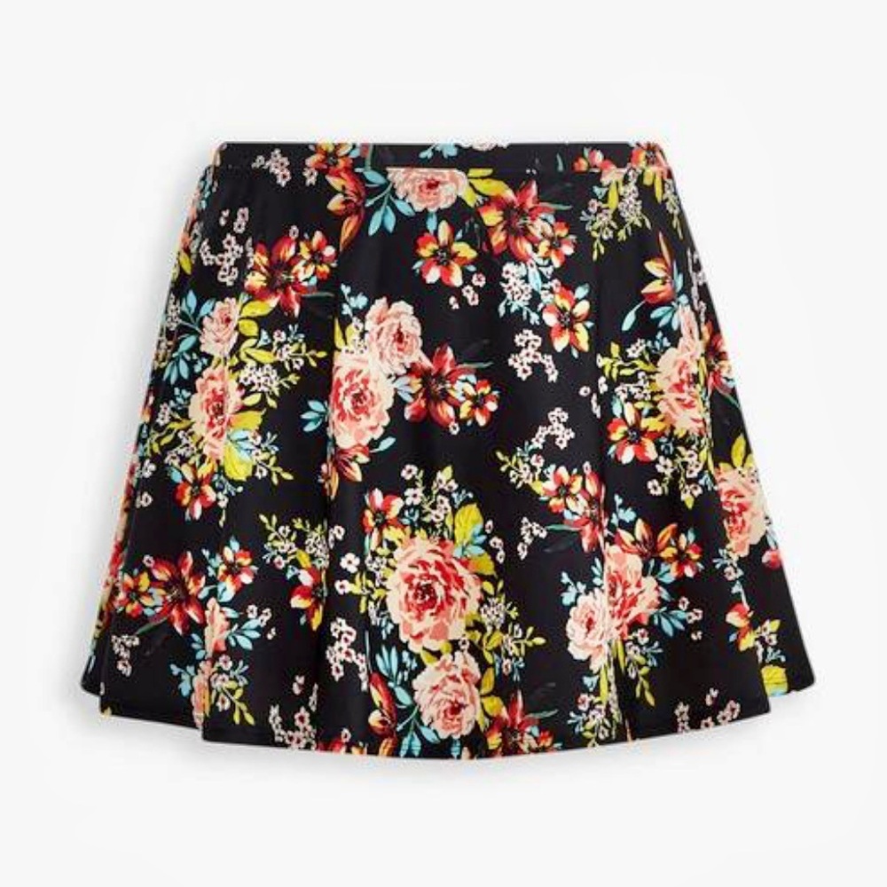 NWT Torrid High Rise Floral Swim Skirt